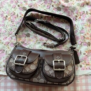 COACH CBJ00 Ashton Bag In Signature Jacquard Oak/Maple